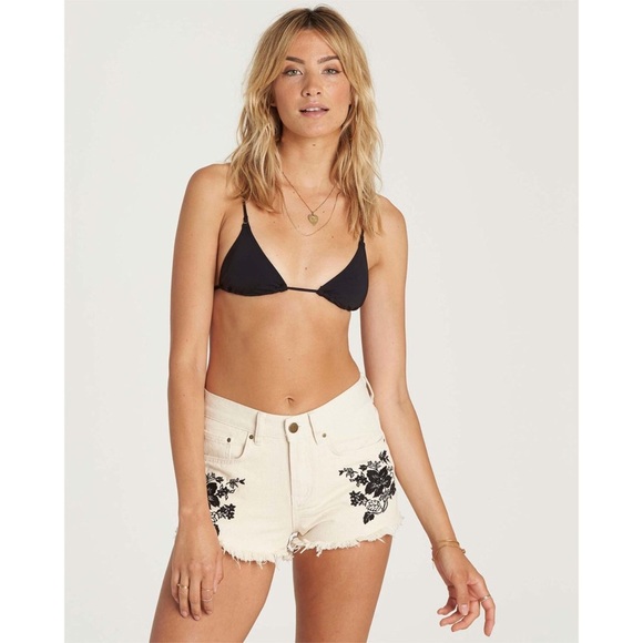 BILLABONG • Drift Away Sandstone Cut Off Shorts - Picture 3 of 5